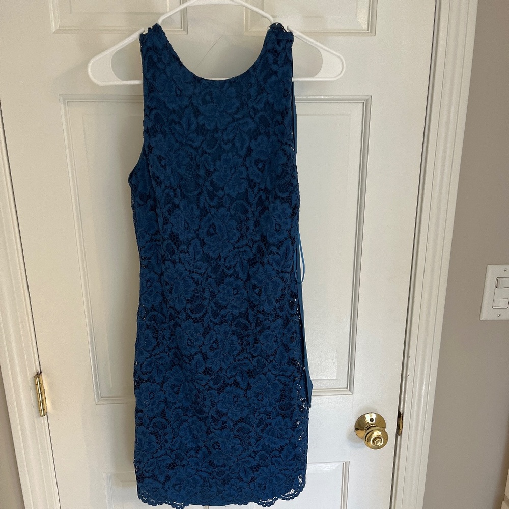 Blue lace midi dress